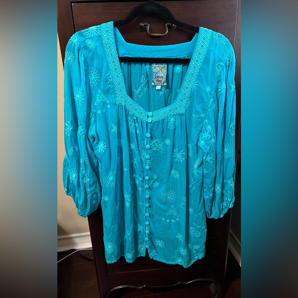 Johnny Was Beautiful Teal Top Size L